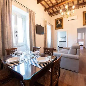  Appartement The Best Rent - Beautiful With Terrace Near Colosseo Italie