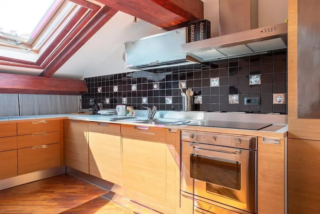Apartment De Amicis' Nest - City Center Milan