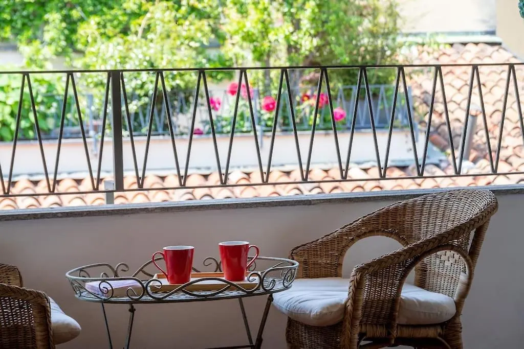 Apartment De Amicis' Nest - City Center Milan Italy